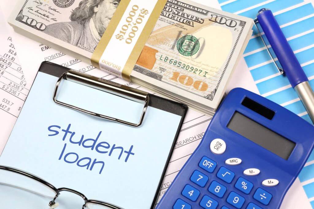 get an international student loan