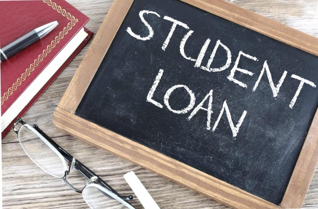 expenses covered by international student loans